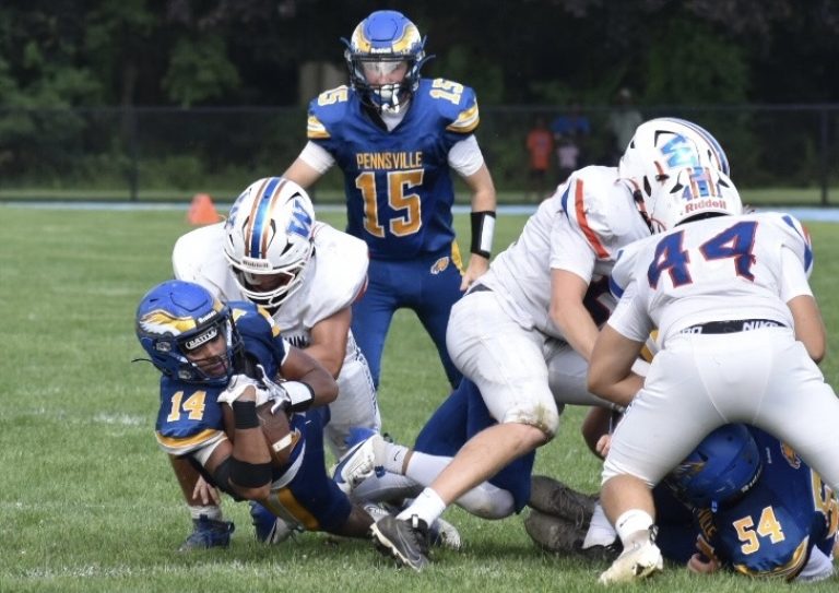 Pennsville opens season with ‘monumental’ OT win over Woodstown