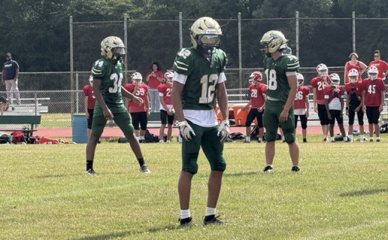 Stewart’s 4 TD lead Schalick in season-opening rout of Maple Shade